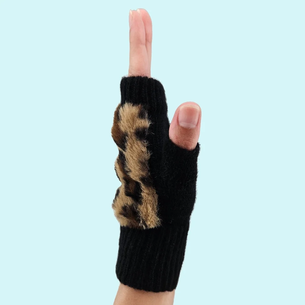 Adrienne Landau Gloves Fingerless Black Leopard Wool Blend Faux Fur Cottagecore